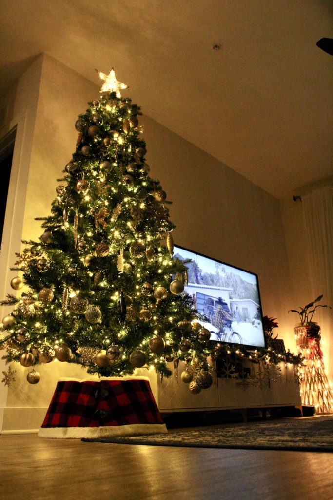 My Christmas tree and buffalo plaid tree collar